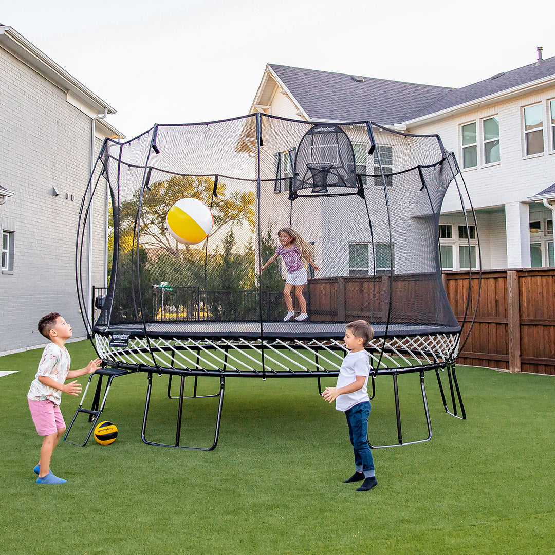 Jumbo Round Trampoline R132